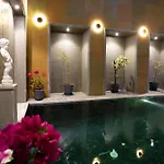 Madri Retreat - Heritage Boutique Hotel With Pool