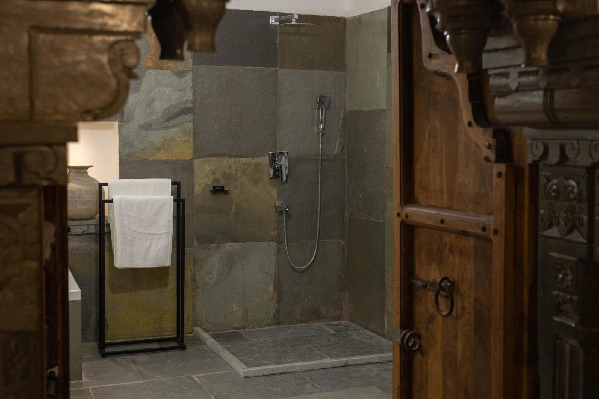 Hotel Madri Retreat - Heritage Boutique With Pool